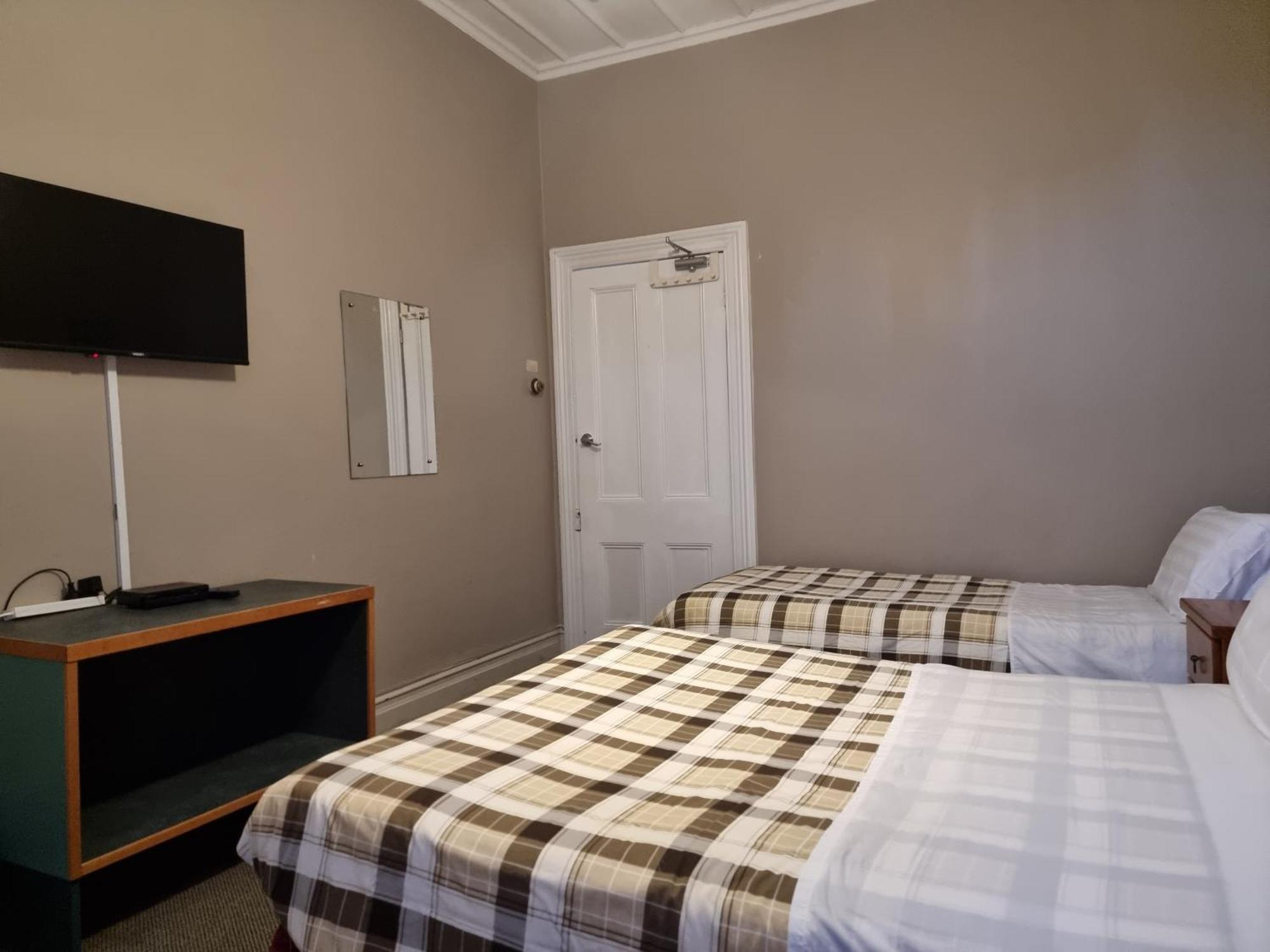Golden Cross Hotel Waihi Kültér fotó