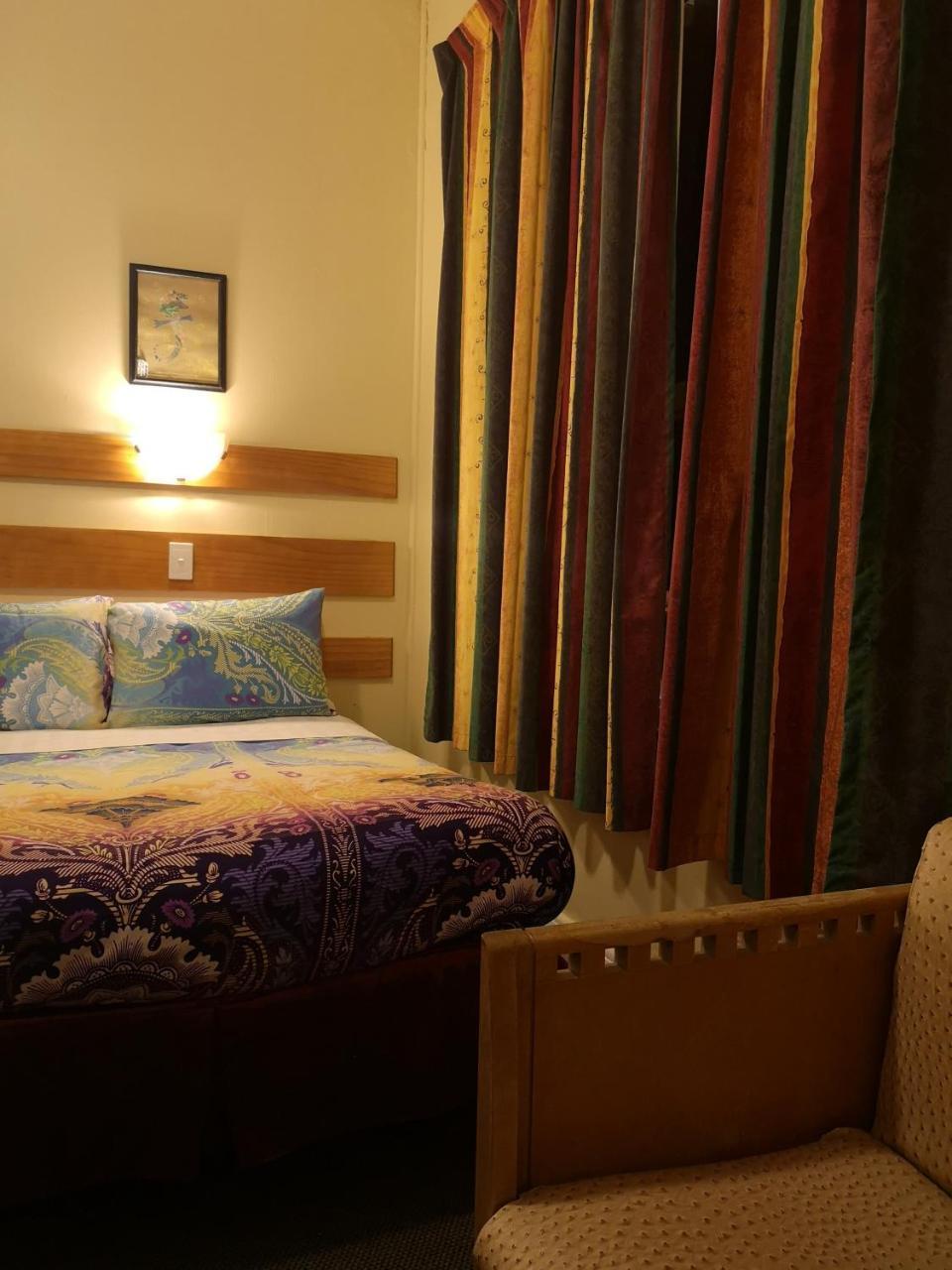 Golden Cross Hotel Waihi Kültér fotó